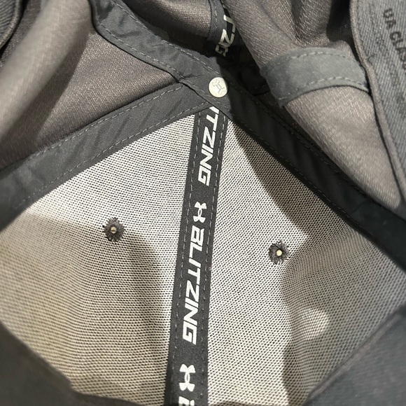 Under Armour Baseball Hat - Picture 2 of 4